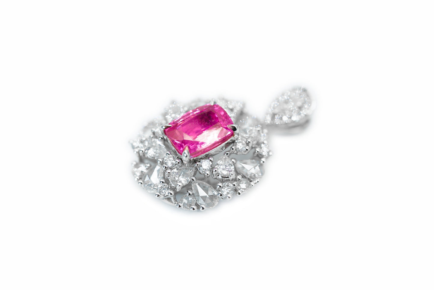 "Dreamy Elegance: Pinkish-Purple Sapphire and Diamond Halo Ring"