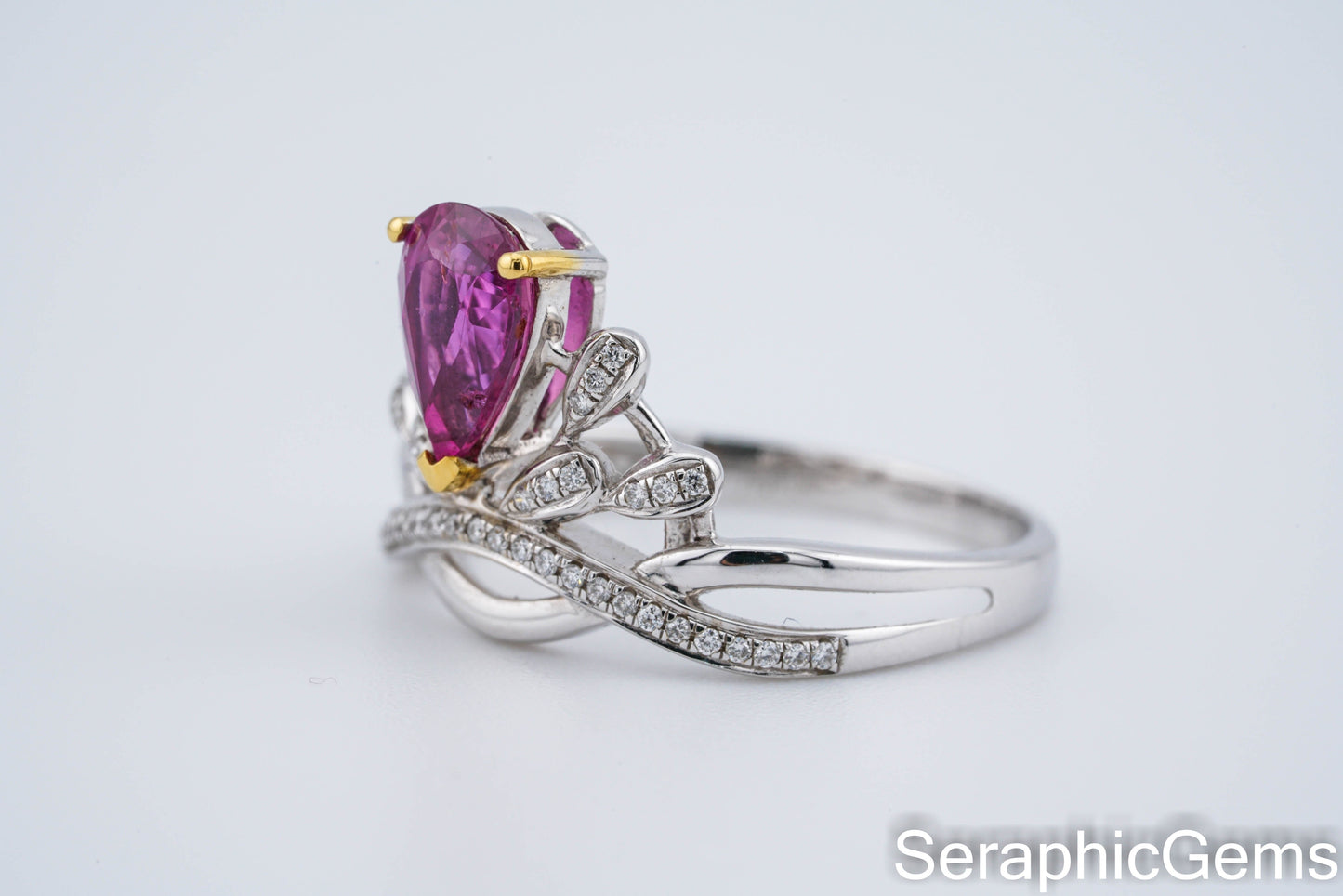 18k Gold Diamond-Set Purple Sapphire Ring
